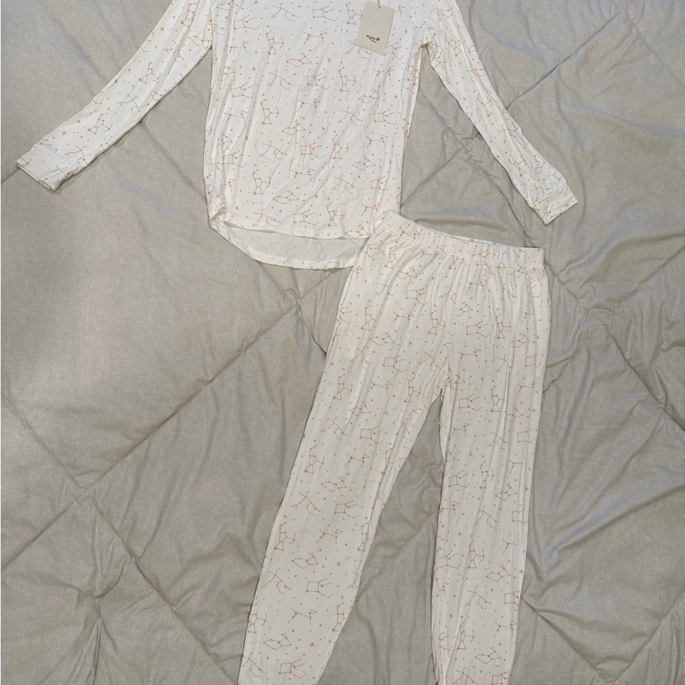 Kyte BABY Cream Starry Pajama Set - Picture 2 of 6